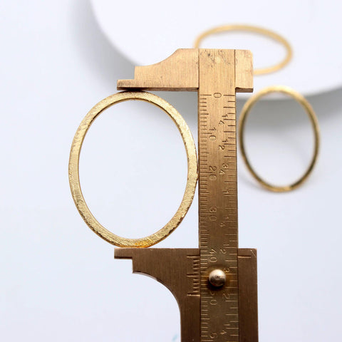Gold Coated Brass Outline 40 x 30MM Oval Blank