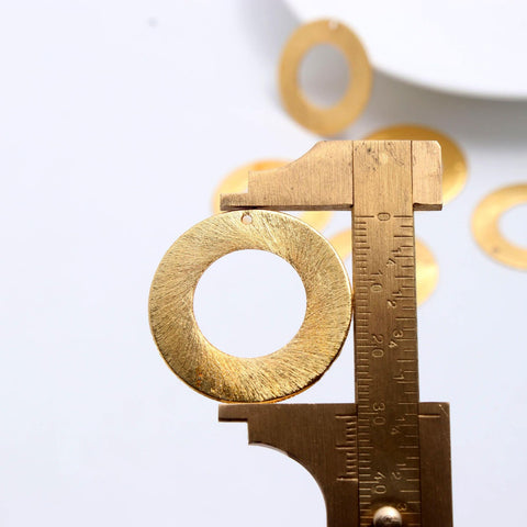 Gold Coated Brass Outline 30MM Circle Blank