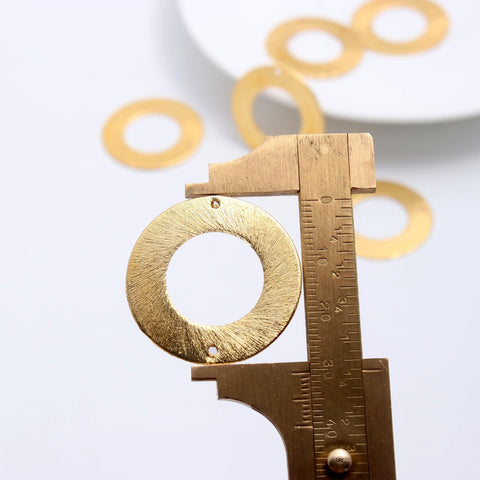Gold Coated Brass Outline 30MM Circle Blank