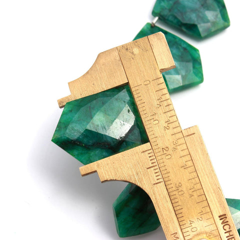 Green Dyed Quartz Pentagon Faceted Natural Beads