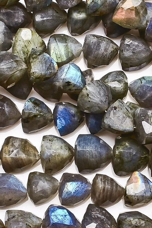 Labradorite Grey Trillion Faceted Natural Beads